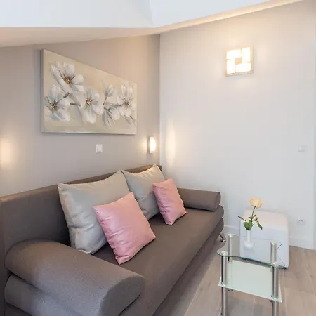Apartment Stonehouse 2 *
