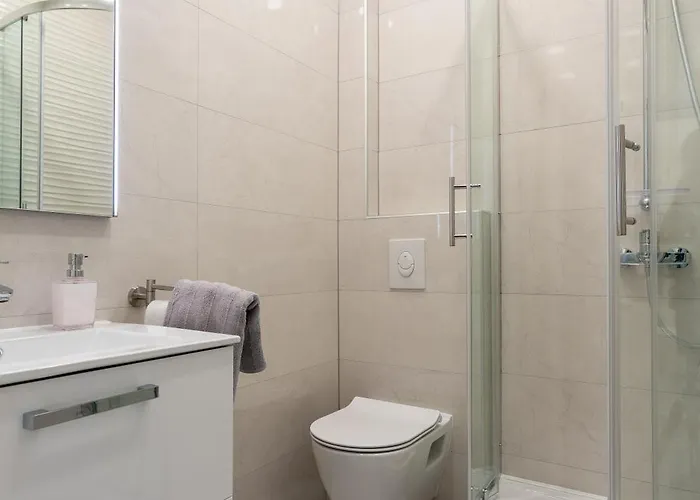 Apartamento Stonehouse 2